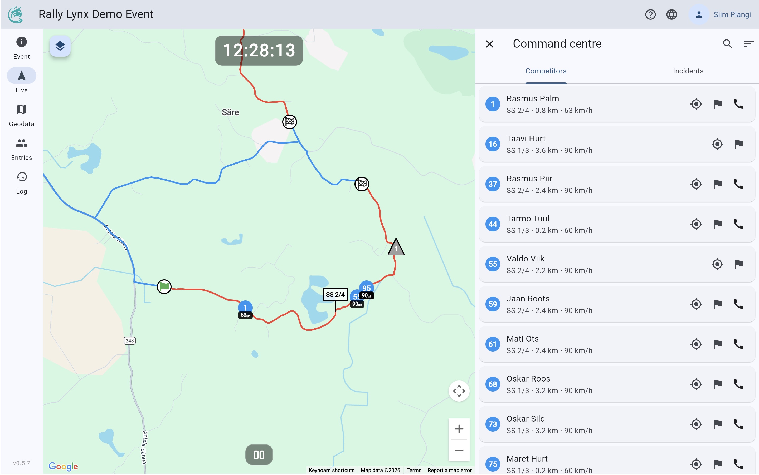 Dashboard showing live vehicle positions on map